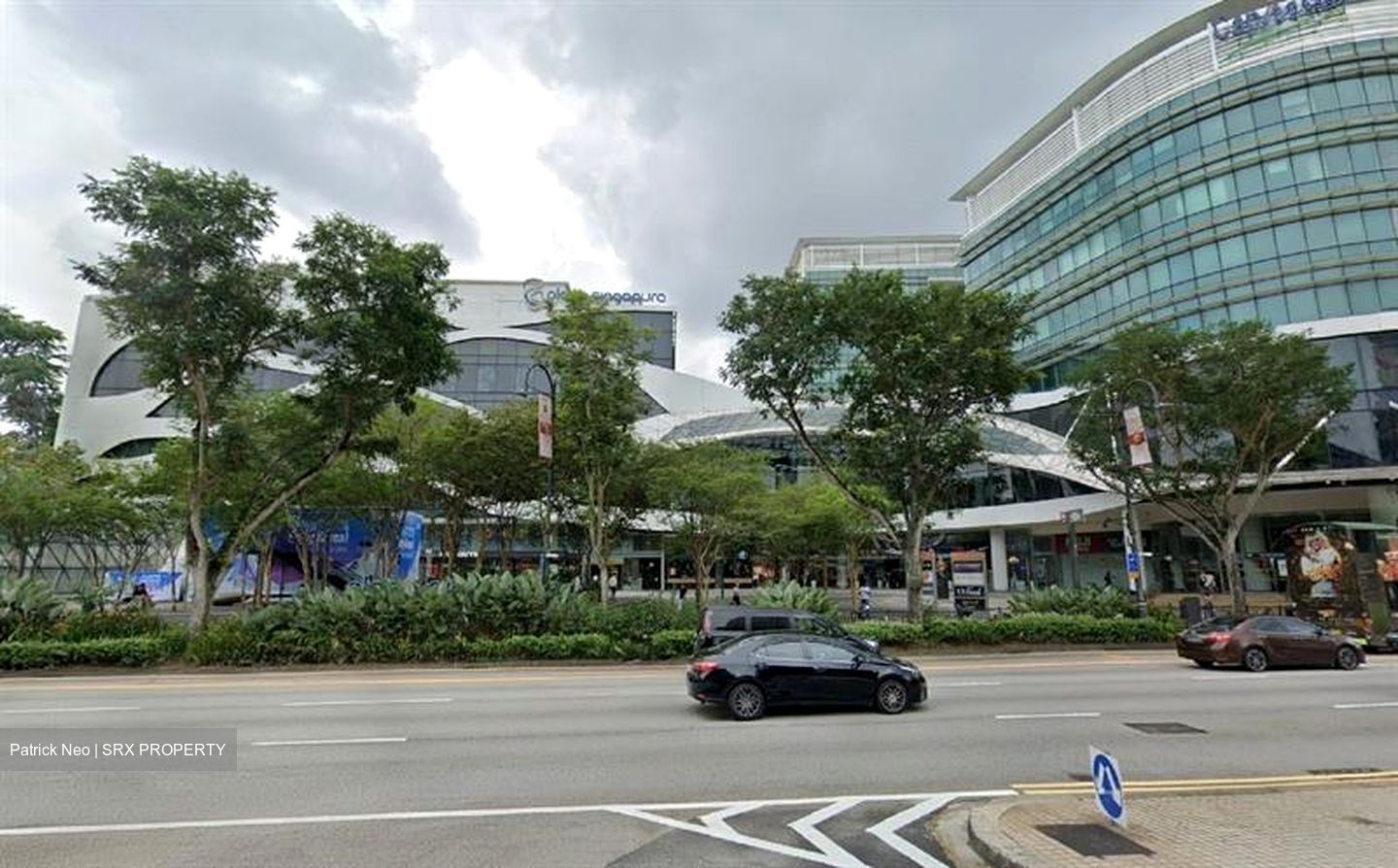 Parklane Shopping Mall (D7), Retail #613626151